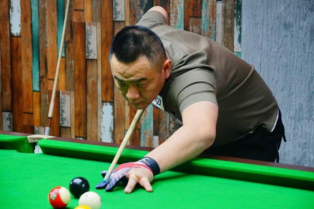 德罗西在其 德罗西在其